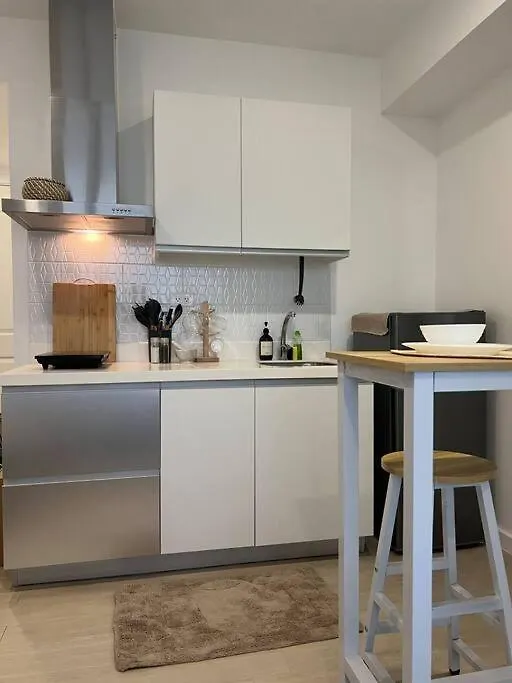 Azure Urban Resort - Bahamas Tower 11Th Floor Μανίλα 0*,  Φιλιππίνες