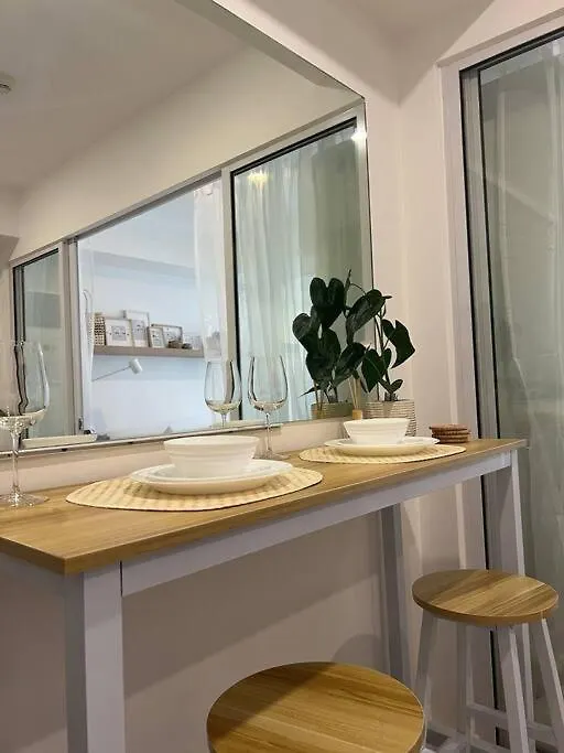 Azure Urban Resort - Bahamas Tower 11Th Floor Μανίλα